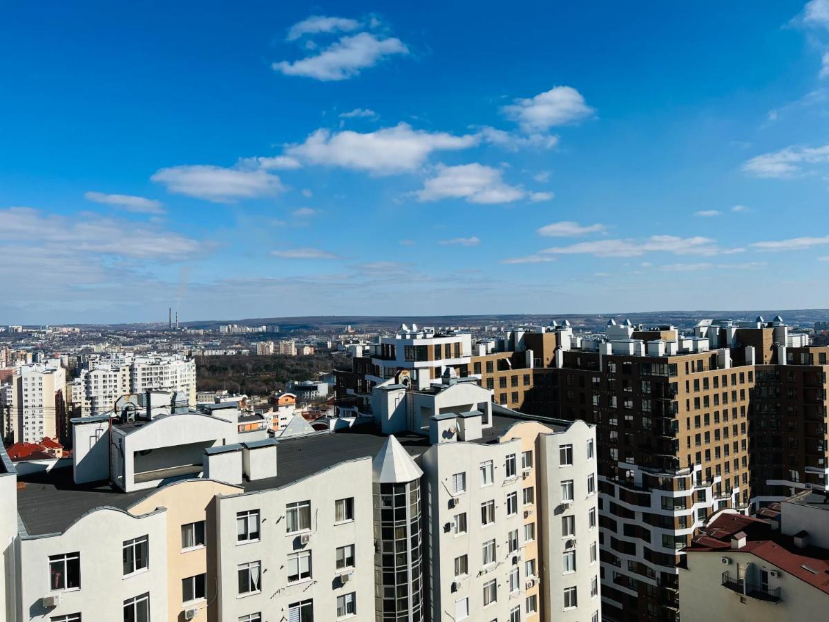 Comfortable Apartment With A Panoramic View 키시나우 외부 사진